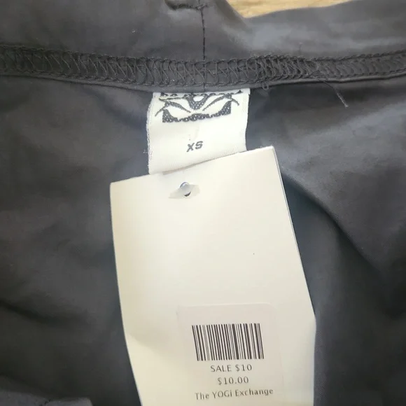 Be Present Tie-Waist Shorts - Picture 3 of 6